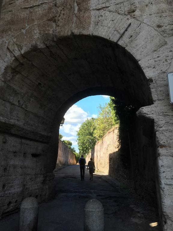Delightful Apartment 100 Meters From The Colosseum エクステリア 写真