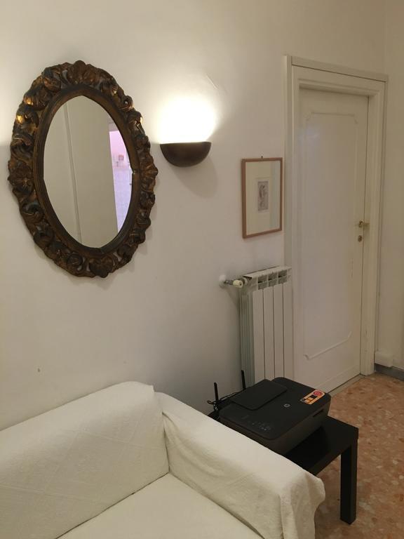 Delightful Apartment 100 Meters From The Colosseum エクステリア 写真