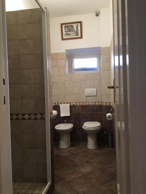 Delightful Apartment 100 Meters From The Colosseum エクステリア 写真