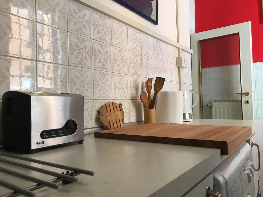 Delightful Apartment 100 Meters From The Colosseum エクステリア 写真