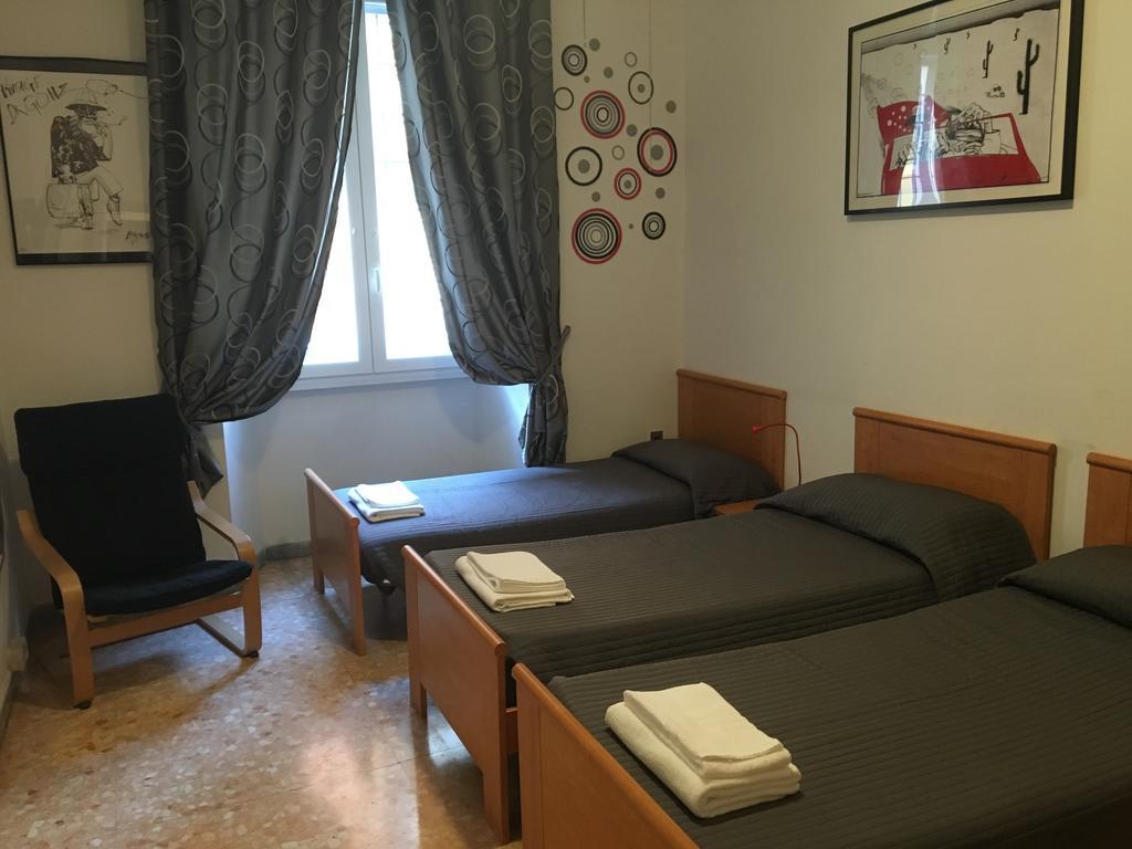 Delightful Apartment 100 Meters From The Colosseum エクステリア 写真
